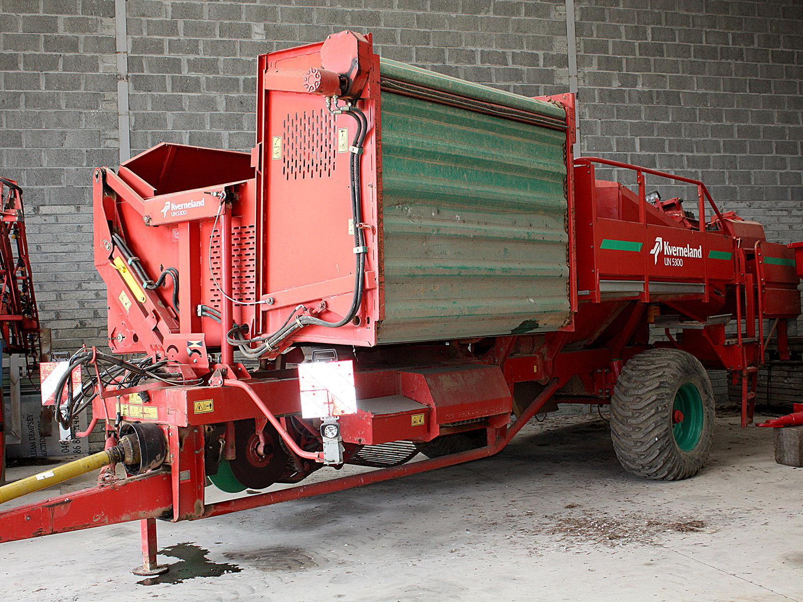 Kverneland 1 Row Potato Harvester Midland Machinery 6716